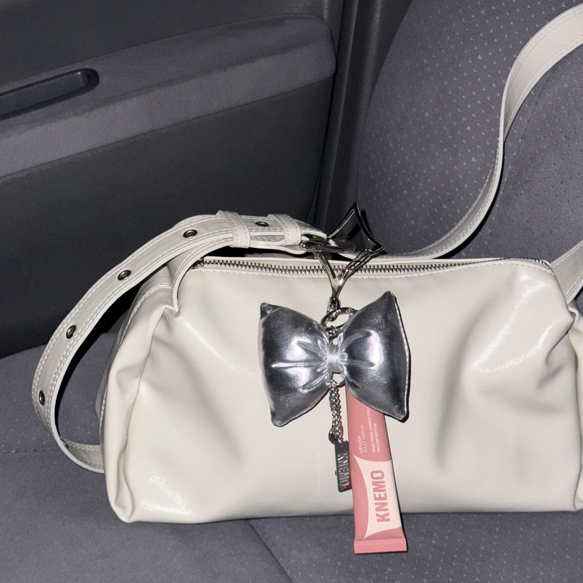 Liplock Ribbon Duo